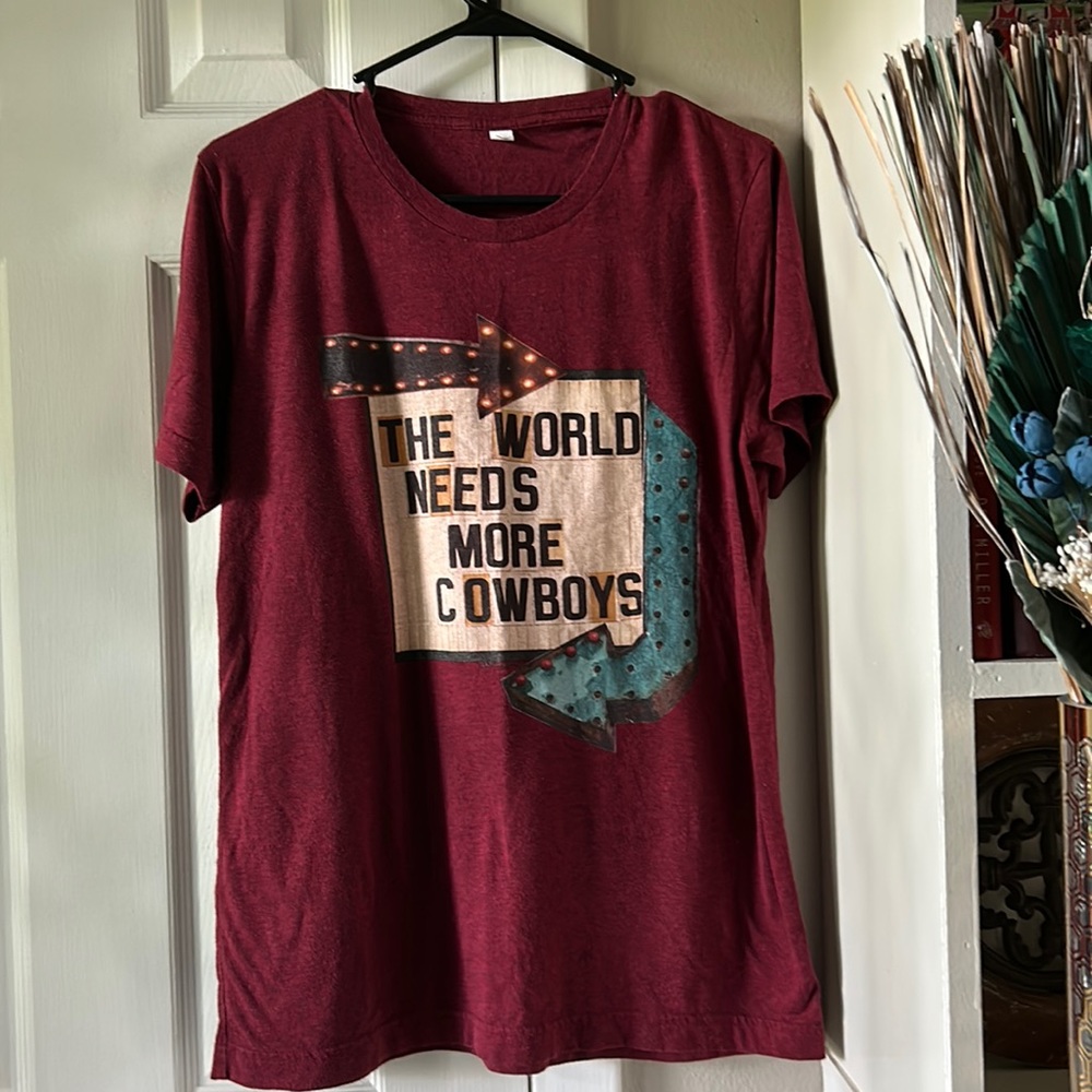 The world needs more cowboys t shirt from cavenders size medium